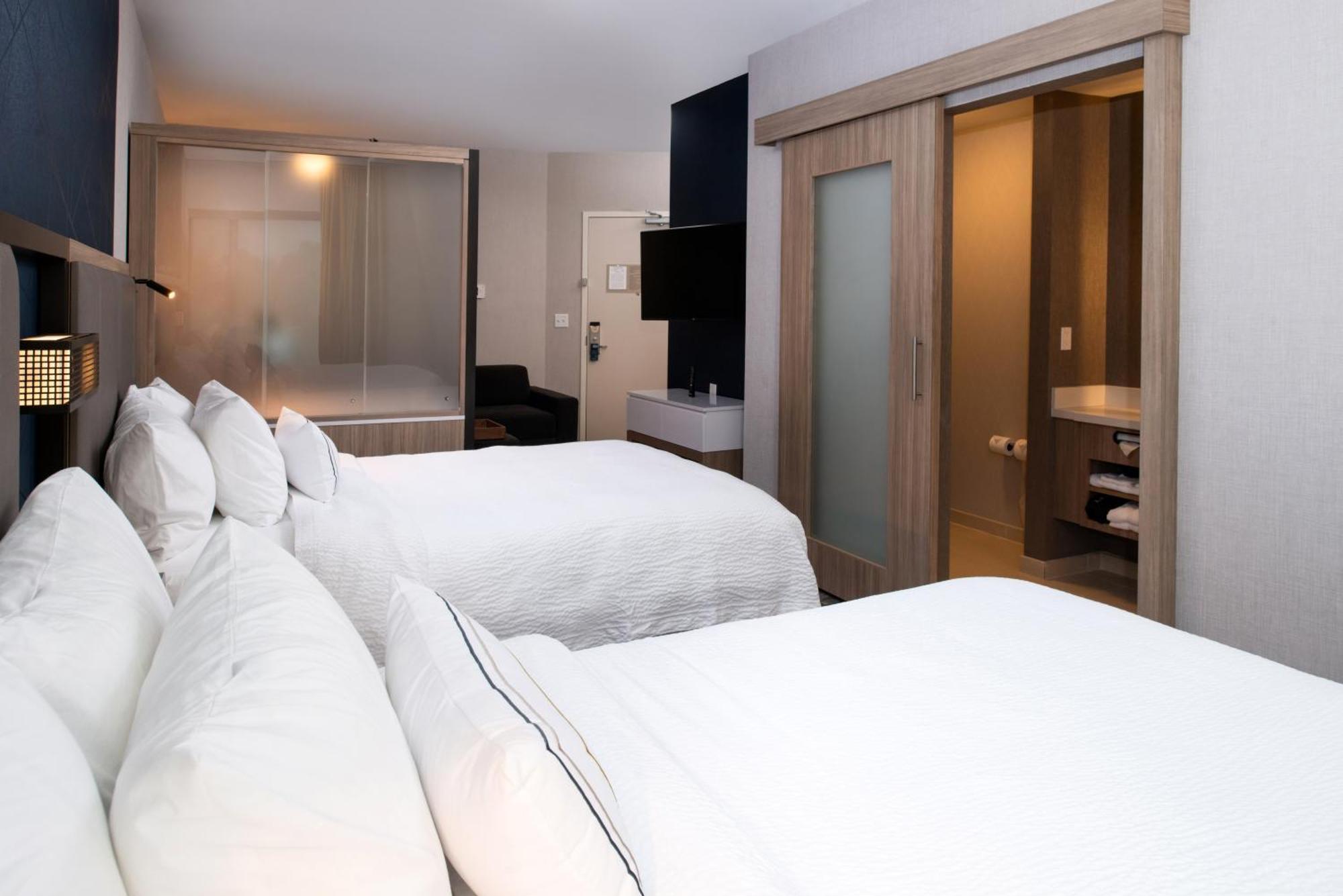 สปริงฮิลล์ สวีท บาย แมริออท เอลิซาเบธทาวน์ Hotel ภายนอก รูปภาพ